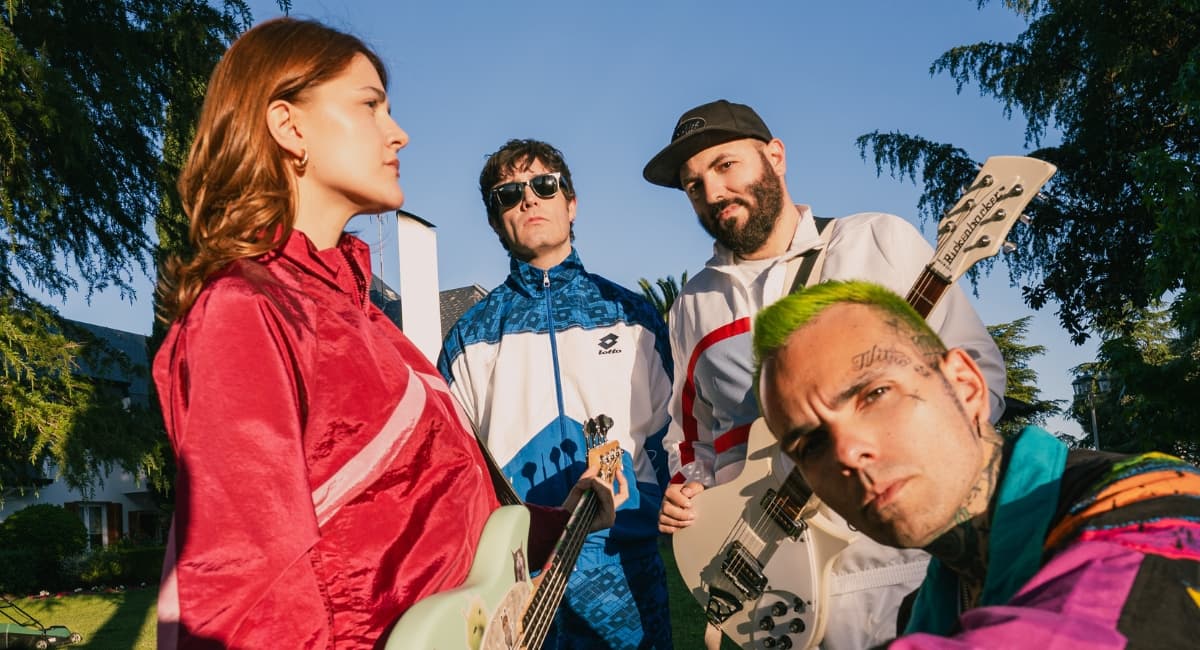 La La Love You estrena '¿Por qué me miráis así' su cuarto álbum de estudio