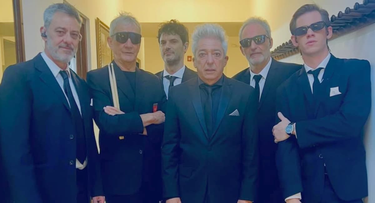 Virus en el Lunario concierto en CDMX